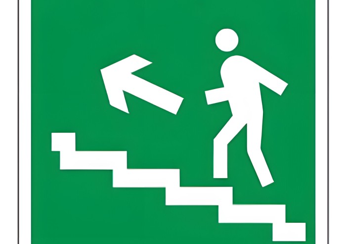 Знак эвакуационный "Направление к эвакуационному выходу по лестнице НАЛЕВО вверх", квадрат, 200х200 мм, самоклейка, 610021/Е 16